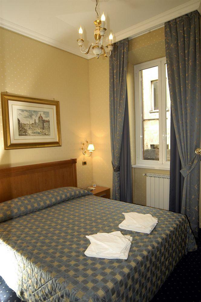 Blue Suite Vatican Guesthouse Řím Pokoj fotografie